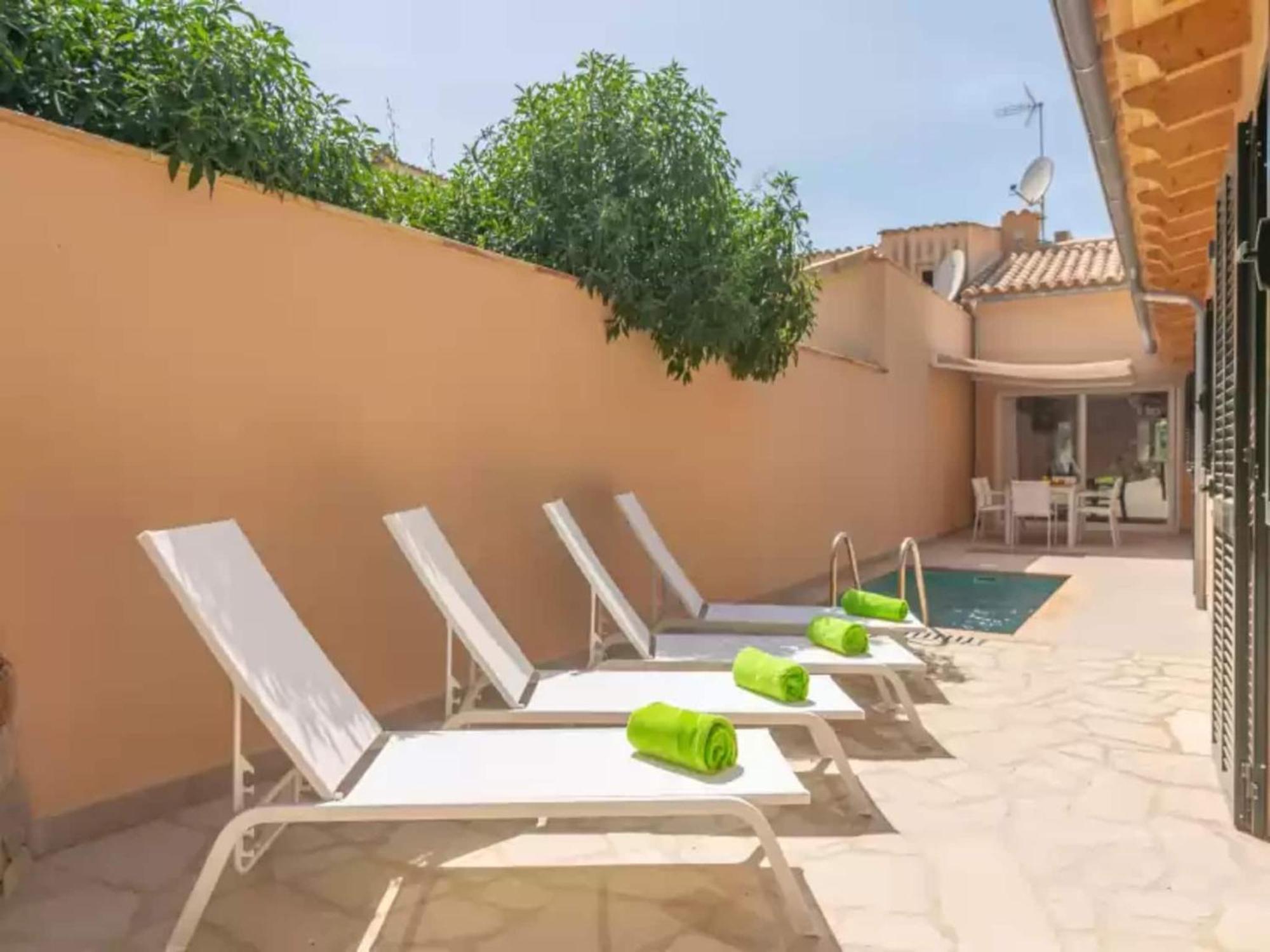 Moreu - With Private Pool In Villa