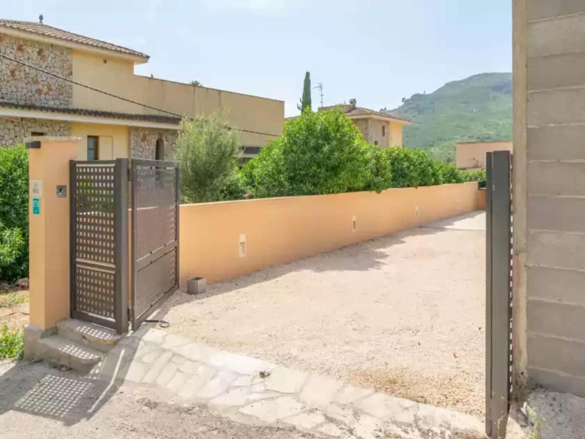 Moreu - With Private Pool In Villa *